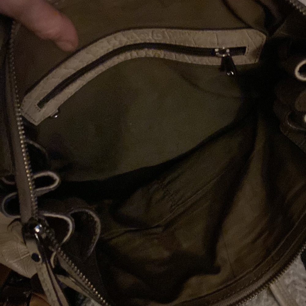Purse - Picture 3 of 3